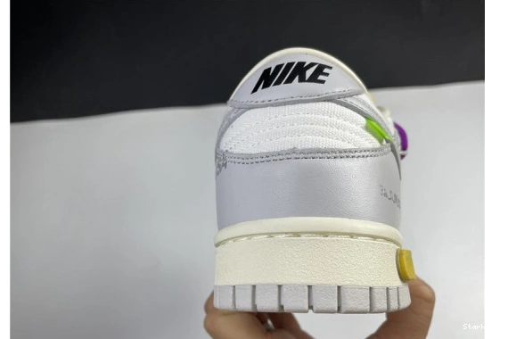 Lot O-W Low Dunk DM1602-100 Nike 21 0314